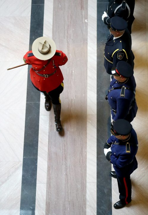 TREVOR HAGAN / WINNIPEG FREE PRESS
The annual Manitoba Police and Peace Officers' Memorial Service inside the Manitoba Legislative Building, Sunday, September 24, 2017.
