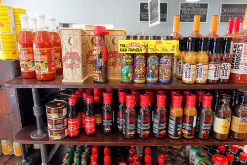 BORIS MINKEVICH / WINNIPEG FREE PRESS
Miller's Super Valu Meats - 590 St Mary's Road - Lots if sauces and spices for sale in the store. Dave Sanderson story. Sept. 27, 2017