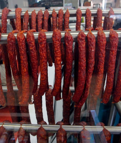 BORIS MINKEVICH / WINNIPEG FREE PRESS
Miller's Super Valu Meats - 590 St Mary's Road - Peps and sausage.  Dave Sanderson story. Sept. 27, 2017