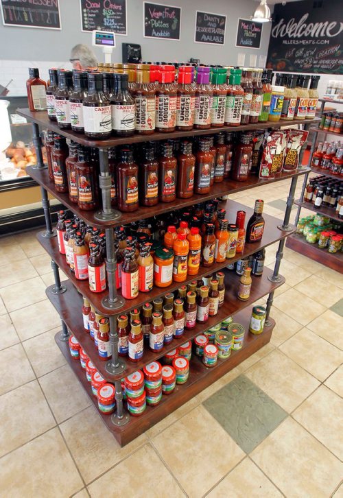 BORIS MINKEVICH / WINNIPEG FREE PRESS
Miller's Super Valu Meats - 590 St Mary's Road - Lots of selection of unique sauces and rubs available in the store.  Dave Sanderson story. Sept. 27, 2017