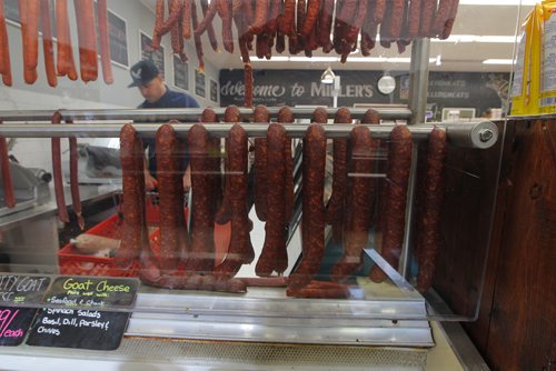 BORIS MINKEVICH / WINNIPEG FREE PRESS
Miller's Super Valu Meats - 590 St Mary's Road - Peps and sausage. Dave Sanderson story. Sept. 27, 2017