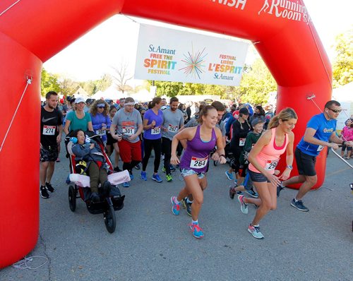 BORIS MINKEVICH / WINNIPEG FREE PRESS
Annual Free the Spirit Festival at St. Amant. The Running Room 5k run started with a record amount of participants. Sept. 30, 2017
