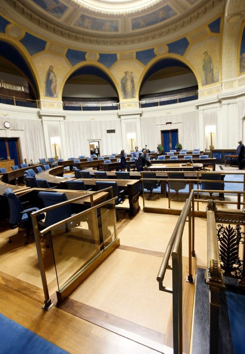 WAYNE GLOWACKI / WINNIPEG FREE PRESS

The wheelchair ramp in the newly renovated Manitoba Legislature Chambers Monday. Nick Martin  story  Oct.2 2017