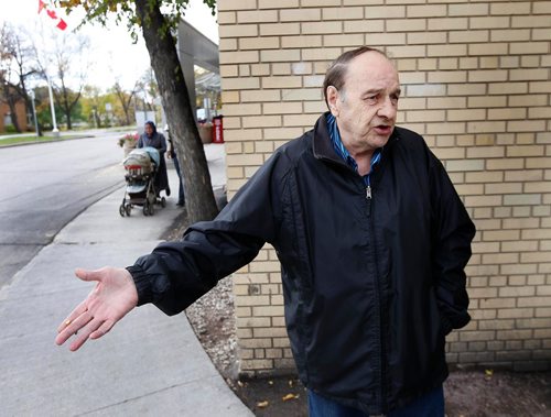 WAYNE GLOWACKI / WINNIPEG FREE PRESS

Seventy year old man waits for his CT results outside the Urgent Care dept. at the Misericordia Health Centre. (He was ok with photo, didnt want his name used.)  He was interviewed  by Melissa  Martin.  Oct.2 2017