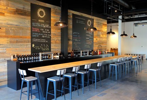 BORIS MINKEVICH / WINNIPEG FREE PRESS
Feature on new breweries. Stone Angel Brewing Co. at 1875 Pembina Hwy. The bar. Ben MacPhee-Sigurdson story. Oct 4, 2017