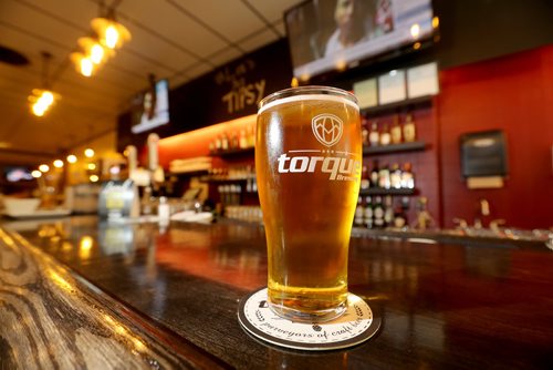 TREVOR HAGAN / WINNIPEG FREE PRESS
A pint of Torque at the Tipsy Cow, restaurant review, Friday, October 6, 2017.