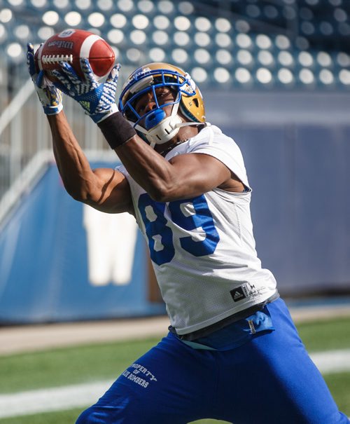 MIKE DEAL / WINNIPEG FREE PRESS
Winnipeg Blue Bombers Clarence Denmark (89) catches the ball during practice at Investors Group Field Thursday.
171012 - Thursday, October 12, 2017.