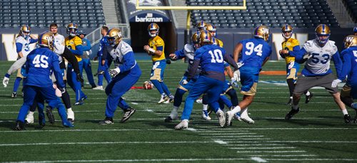 MIKE DEAL / WINNIPEG FREE PRESS
Winnipeg Blue Bombers quarterback Matt Nichols (15) during practice at Investors Group Field Thursday.
171012 - Thursday, October 12, 2017.