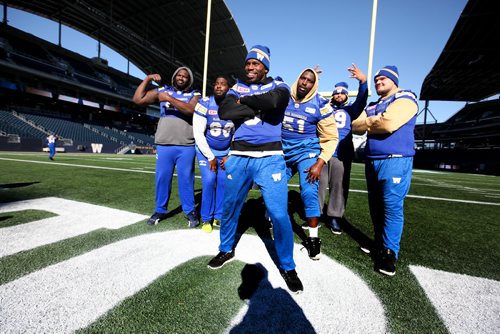 RUTH BONNEVILLE / WINNIPEG FREE PRESS

Winnipeg Blue Bombers goof around after a walk-thru practice at Investors Group Field Friday.

Oct 13,, 2017