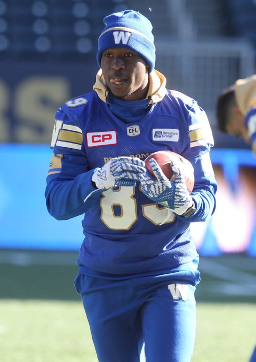 RUTH BONNEVILLE / WINNIPEG FREE PRESS

Winnipeg Blue Bombers #89 Clarence Denmark wears his toque and gloves  at a walk-thru practice at Investors Group Field Friday prepping for their game against BC Lions Saturday afternoon.  


Oct 13,, 2017