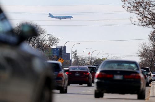 TREVOR HAGAN / WINNIPEG FREE PRESS
A Korean Air cargo 747-8F plane approaches the airport over Portage Avenue, Sunday, October 15, 2017. This is one of the largest aircraft in the world.