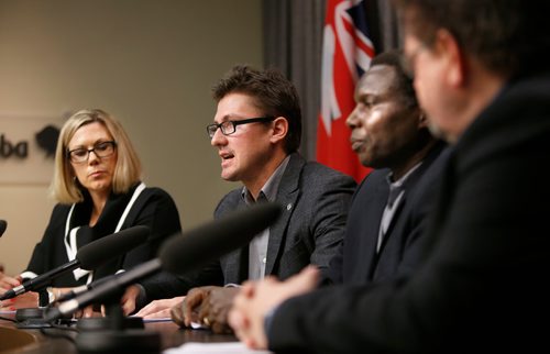 WAYNE GLOWACKI / WINNIPEG FREE PRESS

From right, Don Labossiere, director, environmental compliance and enforcement, Manitoba Sustainable Development, Francis Zvomuya, department of soil sciences, University of Manitoba, Matt Allard, city councillor, St. Boniface and Rochelle Squires, Sustainable Development Minister at the news conference Monday regarding the St. Boniface soil testing results . News conference was in the Manitoba Legislative bld. Larry Kusch story Oct.16
