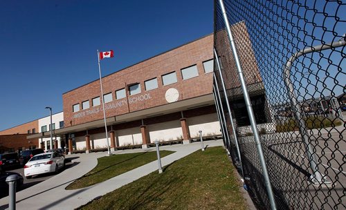 PHIL HOSSACK / WINNIPEG FREE PRESS  -  Amber Trails Community School. The school is the "Geenest" in Canada. See story.  - Oct 18, 2017