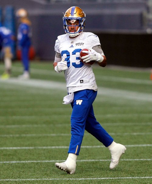 BORIS MINKEVICH / WINNIPEG FREE PRESS
Winnipeg Blue Bombers practice at IGF. #33 Andrew Harris. OCT. 19, 2017