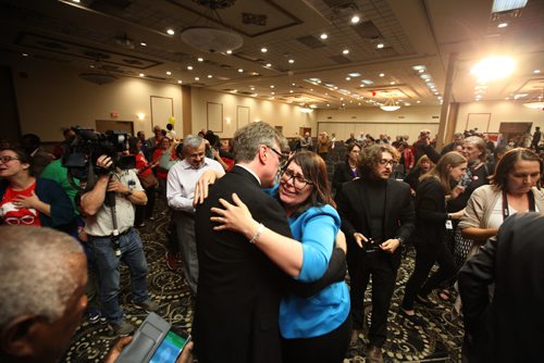 RUTH BONNEVILLE / WINNIPEG FREE PRESS


Dougald Lamont is hugged by Michelle Finley, Director of Communications after he is  announced the winner of the Manitoba Liberal leadership race at Victoria Inn Saturday.  
 
Oct 21,, 2017