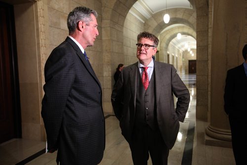 RUTH BONNEVILLE / WINNIPEG FREE PRESS

Newly elected Manitoba Liberal leader Dougald Lamont chats with Premier Brian Pallister after QP at the Legislative Building Monday.  



Oct 23,, 2017