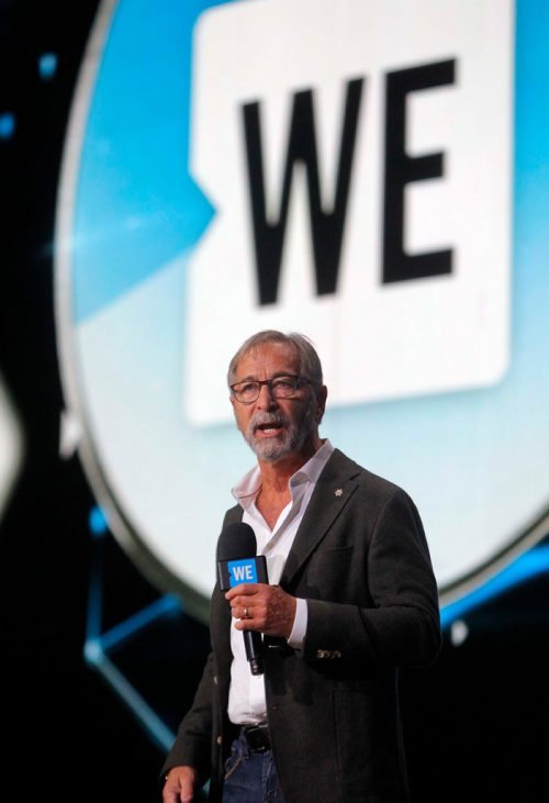 BORIS MINKEVICH / WINNIPEG FREE PRESS
WE Day Manitoba at Bell MTS Place. Bob Silver speaks. Jen Zoratti story. OCT. 25, 2017