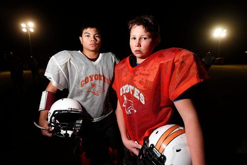 JOHN WOODS / WINNIPEG FREE PRESS
John Toledo (L) and Gage Richey of the Sunrise Coyotes are photographed during practice in Oakbank Wednesday, October 25, 2017. The Coyotes are playing in Football Manitoba's championship weekend.