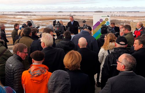 BORIS MINKEVICH / WINNIPEG FREE PRESS
Premier Brian Pallister speaks to media and stakeholders at the announcement of the Made-in-Manitoba Climate and Green Plan press conference at Oak Hammock Marsh Interpretive Centre. Oct. 27, 2017