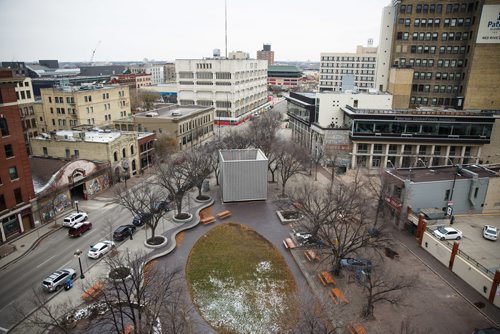 MIKE DEAL / WINNIPEG FREE PRESS
The Cube and Old Market Square as seen from the roof of the Art Space building in the Exchange District.
171028 - Saturday, October 28, 2017.