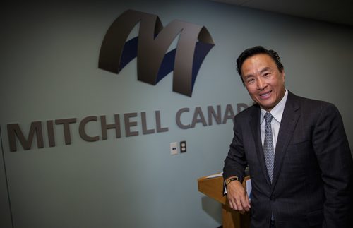 MIKE DEAL / WINNIPEG FREE PRESS
Alex Sun, CEO for Mitchell International, a San Diego-based firm that works closely with MPI. The company has moved into the former MPI claims centre on Pembina Hwy., making Winnipeg its location for its Canadian head office.
171102 - Thursday, November 02, 2017.