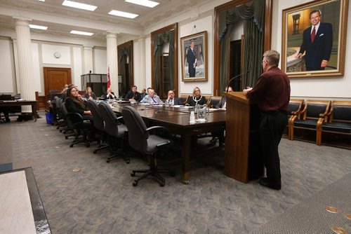 JOHN WOODS / WINNIPEG FREE PRESS
Mark Kristjanson presented to The Standing Committee on Legislative Affairs who was hearing matters concerning Bill 34 - The Medical Assistance in Dying (Protection for Health Professionals and Others) Act at the MB Legislature Monday, November 6, 2017.