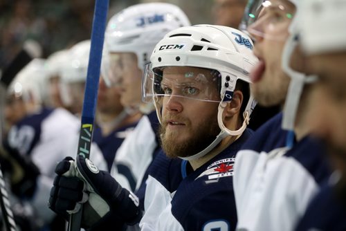 TREVOR HAGAN / WINNIPEG FREE PRESS
Winnipeg Jets' Toby Enstrom (39) on the bench during second period NHL action against the Dallas Stars' in Dallas, Monday, November 6, 2017.
