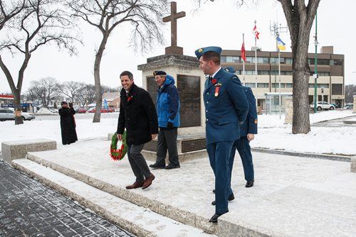 MIKE DEAL / WINNIPEG FREE PRESS
Winnipeg Mayor Brian Bowman (left) is all smiles after the opening of the newly restored Vimy Ridge Memorial Park 44th Battalion monument and plaza at Portage Avenue and Canora Street.
171108 - Wednesday, November 08, 2017.