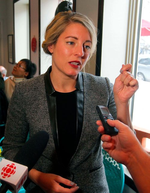 BORIS MINKEVICH / WINNIPEG FREE PRESS
The Honourable Mélanie Joly, Minister of Canadian Heritage talks to media at La Belle Baguette where the minister had a public event meeting local small business people and talking about the new small business tax cut. Nov. 14, 2017