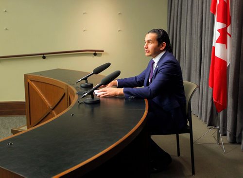 BORIS MINKEVICH / WINNIPEG FREE PRESS
Wab Kinew presents the NDP alternative thrown speech in room 68 at the Legislature. MARTIN STORY. Nov. 17, 2017