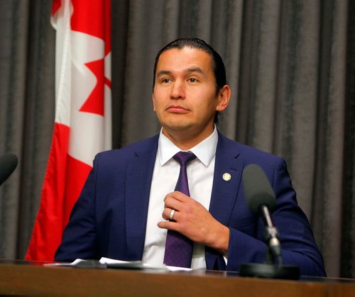 BORIS MINKEVICH / WINNIPEG FREE PRESS
Wab Kinew presents the NDP alternative thrown speech in room 68 at the Legislature. MARTIN STORY. Nov. 17, 2017