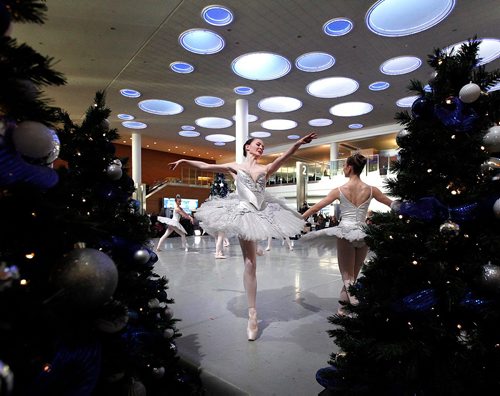 PHIL HOSSACK / WINNIPEG FREE PRESS  -  Travelers were treated to a performance by the Royal Winnipeg Ballet Tuesday at Winnipeg James Armstrong Richardson International Airport. Westjet sponsored the event which included an abbrevited version of the Nutcracker and an appearance by the airline's "Blue Santa".  - November 21, 2017