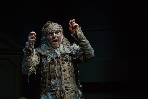 MIKE DEAL / WINNIPEG FREE PRESS
Arne MacPherson as Jacob Marley appears in Scrooges home during a technical rehearsal for the Royal Manitoba Theatre Centre's production of A Christmas Carol.
171119 - Sunday, November 19, 2017.