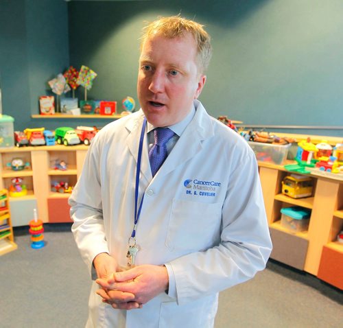 BORIS MINKEVICH / WINNIPEG FREE PRESS
Dr. Geoff Cuvelier poses for a photo in the kids area in the Pediatric Clinic at CancerCare Manitoba, 675 McDermot. Re. PROFYLE press conference. BILL REDEKOP STORY Nov. 22, 2017