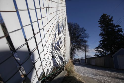 RUTH BONNEVILLE / WINNIPEG FREE PRESS

Photo of fence that is damaged behind 594 Enniskillen Avenue. believed to be the property that the officer hit.  
An off duty cop arrested following crash with fence in the 500 block of Enniskillen Avenue. Sunday who is accused of refusing breathalyzer

On Sunday afternoon members of the Winnipeg Fire Paramedic Service responded to the call of a minor collision involving a vehicle and a fence in the 500 block of Enniskillen Avenue.

KEVIN


Nov 28, 2017