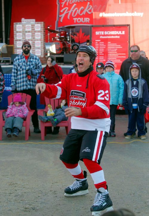BORIS MINKEVICH / WINNIPEG FREE PRESS
The Rogers Hometown Hockey Tour at the Forks. Part of the events is The Hockey Circus Show. A hockey tribute show performed by performer named PAZ, an award winning acrobat who has been in the Cirque du Soleil talent pool since 2003. STANDUP PHOTO  Dec. 2, 2017