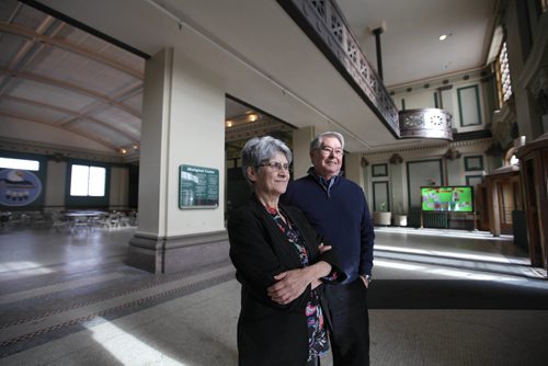 RUTH BONNEVILLE / WINNIPEG FREE PRESS


Saturday Special 
Neeginan Centre at 181 Higgins, at Main, celebrates 25th Anniversary. 
 
Portrait of Marileen Bartlett, Executive Director of Neeginan Centre with Bill Shead,  Chief Executive Officer, in lobby of centre.  
(Neeginan Centre is sometimes called the Aboriginal Centre in the old Canadian Pacific Train Station.)    

See Alex Paul story.  

Dec 05, 2017