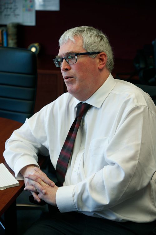 WAYNE GLOWACKI / WINNIPEG FREE PRESS

Ronan Segrave, new interim COO for HSC Winnipeg in his office on his first day on the job. Jane Gerster  story Dec. 11  2017