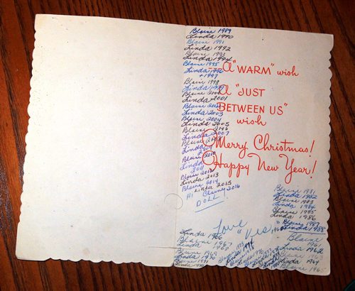BORIS MINKEVICH / WINNIPEG FREE PRESS
Lifelong friends, Blaine Klatt and Linda Wiebe, and the same 62-year-old Christmas card (in photo) they have been mailing and handing back and forth since they met when they were 13 years old. For Gord Sinclair column. Dec. 12, 2017