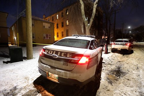 JOHN WOODS / WINNIPEG FREE PRESS
Police sit outside another officer involved shooting at 481 Charles Tuesday, December 12, 2017. The Independent Investigations Unit of Manitoba is involved in the case.