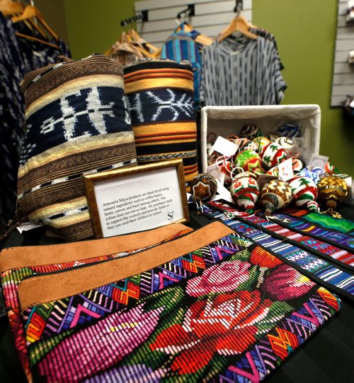 WAYNE GLOWACKI / WINNIPEG FREE PRESS

Some of the items for sale in the pop up store called Si Fairtrade Fashion in Cityplace which helps women in Guatemala sustain their income.   Ceilidh Moulden and Sarah Cullihall  are co-owners and co-founders.  Nadiah Sakurai story Dec. 13  2017
