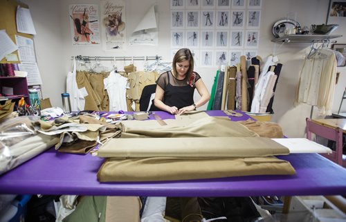 MIKE DEAL / WINNIPEG FREE PRESS
Anciska Milne cuts out patterns in the costume department at Canadas Royal Winnipeg Ballet. Nutcracker
171218 - Monday, December 18, 2017.