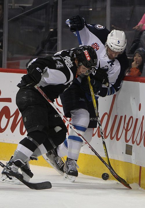 RUTH BONNEVILLE / WINNIPEG FREE PRESS

San Antonio Rampage #14Brendan Ranford  battles for the puck against Manitoba Moose #5  Cameron Schilling in the Moose end during 1st period action at MTS Centte Thursday evening.  Score after the 1st period is one all.  


Dec 21, 2017
