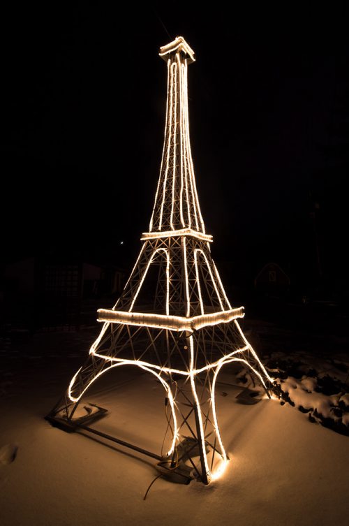 It may be a little cold for Paris, but the light version of the Eiffel Tower stands tall as a part of Arbo Greenhouses holiday light show Thursday evening. Dec. 21, 2017 Mike Sudoma / Winnipeg Free Press