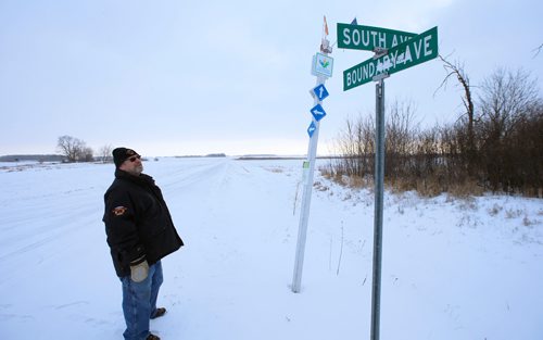WAYNE GLOWACKI / WINNIPEG FREE PRESS 

Doug Johnston, Councillor, Municipality of Emerson-Franklin stands on the Canadian side of Boundary Ave. the international border road at Emerson, Mb. where many border crossers have entered Canada.     Dylan Robertson story   Dec. 28  2017