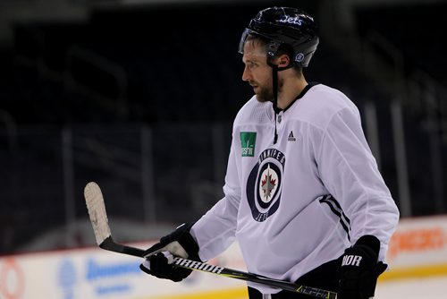 RUTH BONNEVILLE / WINNIPEG FREE PRESS

Blake Wheeler #26 with the Winnipeg Jets on the ice at MTS Centre practicing with teammates Thursday.


Dec 28, 2017
