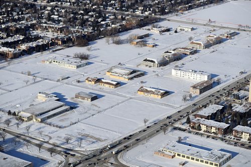 TREVOR HAGAN / WINNIPEG FREE PRESS
Aerial photographs of the Kapyong Barracks area located between River Heights and Tuxedo, Wednesday, December 27, 2017.