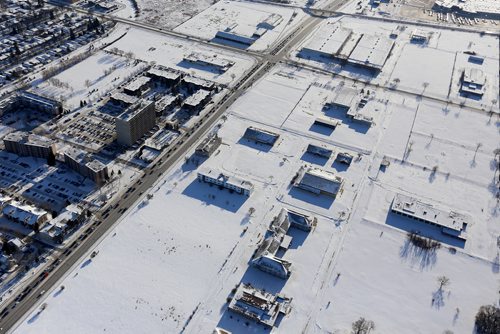 TREVOR HAGAN / WINNIPEG FREE PRESS
Aerial photographs of the Kapyong Barracks area located between River Heights and Tuxedo, Wednesday, December 27, 2017.