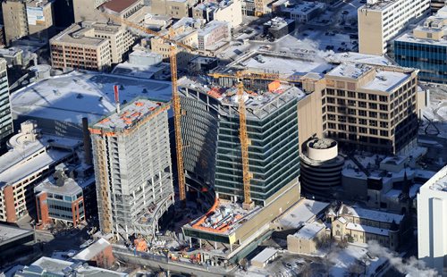 TREVOR HAGAN / WINNIPEG FREE PRESS
Aerial photographs of downtown featuring construction of True North Square, Wednesday, December 27, 2017.