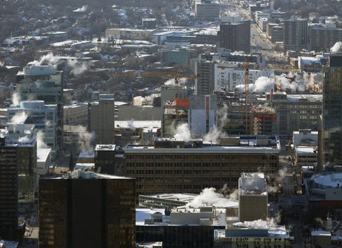 TREVOR HAGAN / WINNIPEG FREE PRESS
Aerial photographs of downtown featuring construction of True North Square, Wednesday, December 27, 2017.